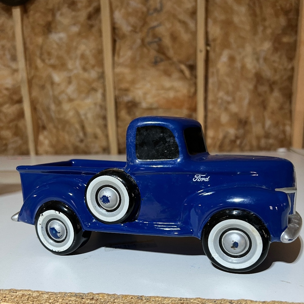 Ceramic Ford Pick Up Suculant Planter